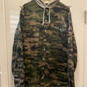 Camo Dutluth Trading Company Firehose Jacket
